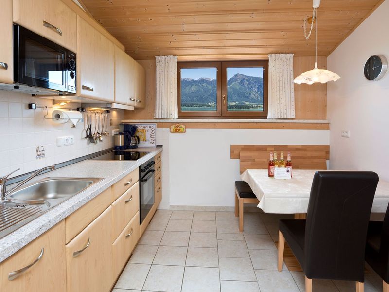 23885196-Ferienwohnung-4-Rieden am Forggensee-800x600-2