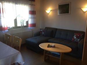 23324091-Ferienwohnung-4-Riedenberg-300x225-4