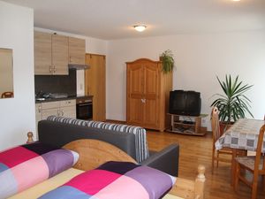 22691315-Ferienwohnung-3-Riedenburg-300x225-4