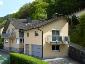 22142817-Ferienwohnung-2-Riedenburg-300x225-1