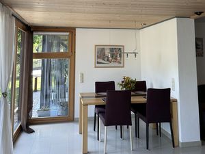 24050369-Ferienwohnung-4-Riedenburg-300x225-5