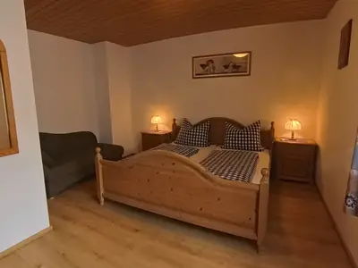 Schlafzimmer 2