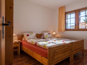 23842936-Ferienwohnung-4-Riederalp-300x225-5