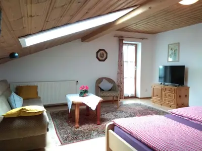 Wohnbereich Ferienwohnung Kampenwand