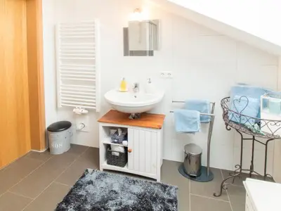 FerienwohnungRatzingerHoehe_Badezimmer