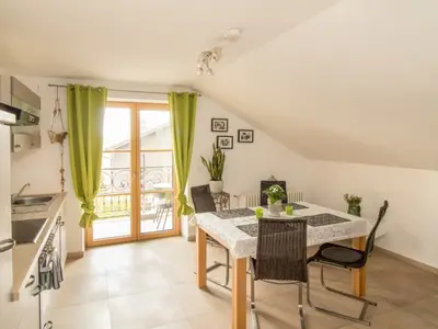 FerienwohnungKampenwand_Sitzgruppe