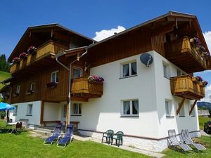 23186399-Ferienwohnung-9-Riezlern-300x225-4