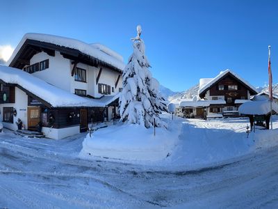 Gatterhof mit seinen zwei Gebäuden