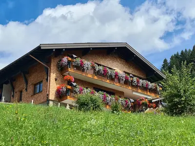 Haus Alpenglück
