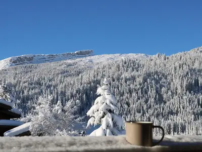 App 6 - Aussicht vom Balkon