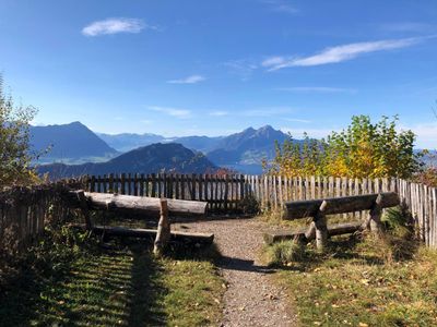 Ausblick vom Zen Zentrum Felsentor. Ein Kraftort für eine Zeit der Stille, des Rückzuges und der Meditation.