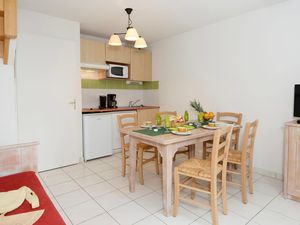 19344184-Ferienwohnung-6-Rignac-300x225-5