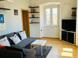 23488801-Ferienwohnung-4-Rijeka-300x225-5