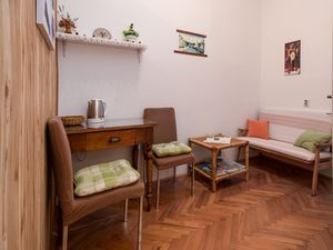 19211597-Ferienwohnung-2-Rijeka-300x225-3