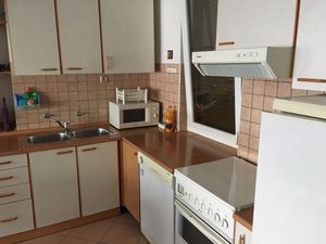 23945209-Ferienwohnung-4-Rijeka-300x225-1