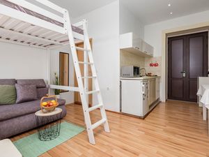 23763259-Ferienwohnung-2-Rijeka-300x225-3