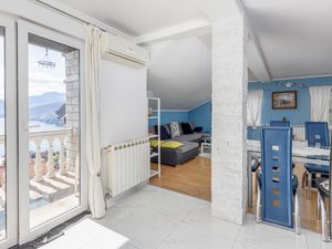 24002827-Ferienwohnung-4-Rijeka-300x225-5