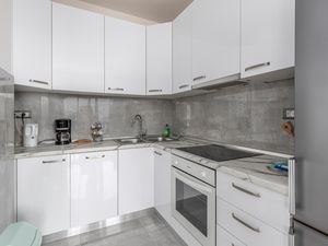 24002917-Ferienwohnung-4-Rijeka-300x225-4