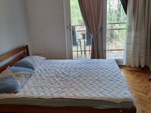 24014726-Ferienwohnung-6-Rijeka-300x225-4