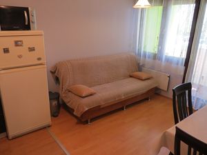 19610341-Ferienwohnung-3-Rijeka-300x225-1