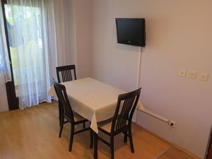 19610341-Ferienwohnung-3-Rijeka-300x225-2