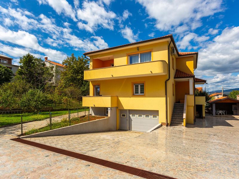 23744999-Ferienwohnung-4-Rijeka-800x600-0