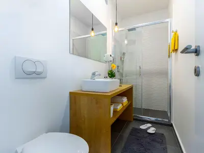 Bad/Dusche