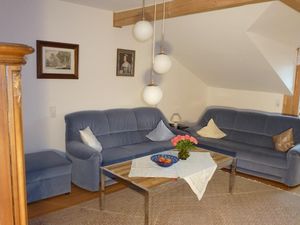 2044469-Ferienwohnung-4-Rimbach-300x225-5