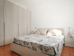 23740925-Ferienwohnung-8-Rimini-300x225-2