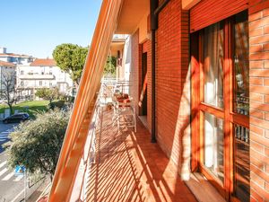 23751584-Ferienwohnung-4-Rimini-300x225-1