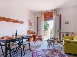 23751584-Ferienwohnung-4-Rimini-300x225-2