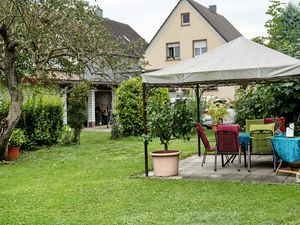 18805835-Ferienwohnung-8-Ringsheim-300x225-1