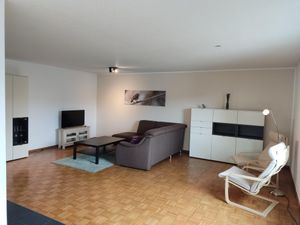 24037094-Ferienwohnung-4-Riol-300x225-3