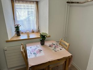 23562573-Ferienwohnung-2-Riom-300x225-2