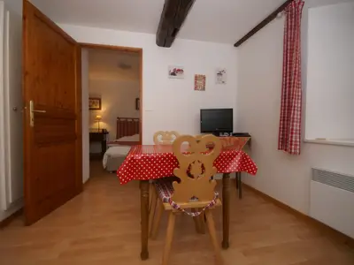DiningRoom