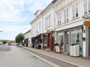 23782876-Ferienwohnung-5-Risør-300x225-1