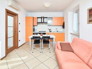 23301354-Ferienwohnung-4-Riva Del Garda-300x225-1