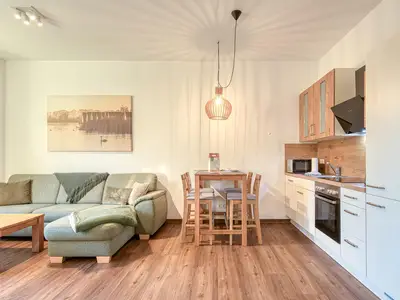 Ferienwohnung SeeBrise Röbel Esstisch