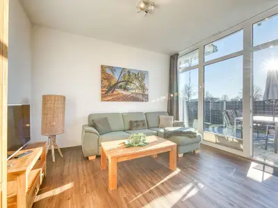 Ferienwohnung SeeNest Röbel Wohnzimmer Sofa