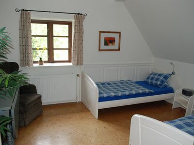 Schlafzimmer mit Einzelbetten, auch als Doppelbett stellbar