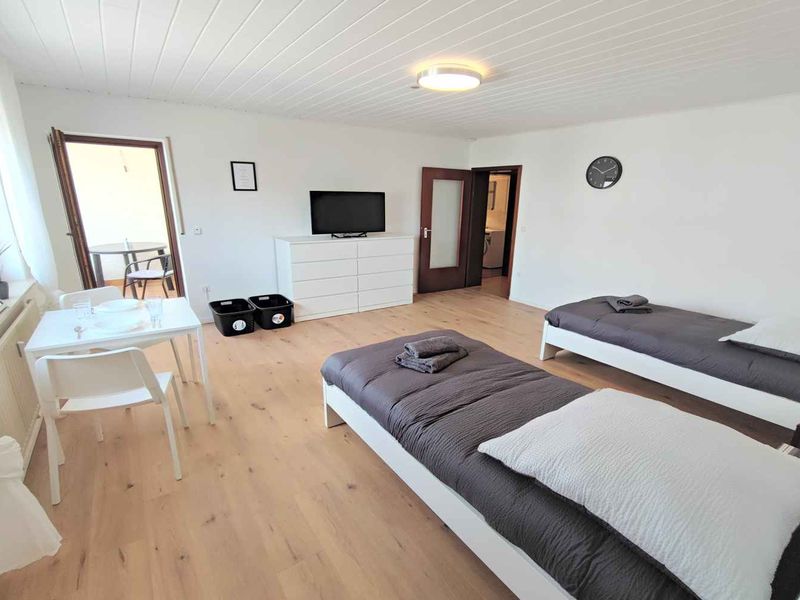 23483589-Ferienwohnung-2-Rodgau-800x600-0