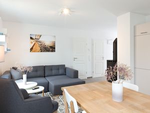 23533087-Ferienwohnung-4-Röbel/Müritz-300x225-1