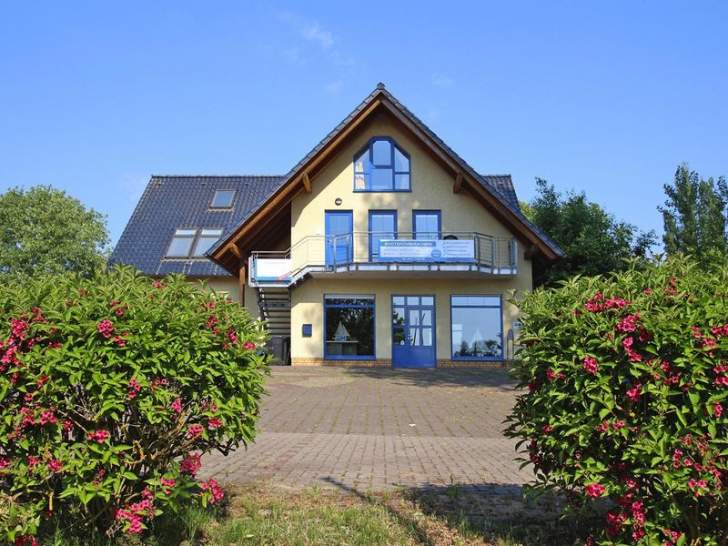 23278981-Ferienwohnung-2-Röbel/Müritz-800x600-0