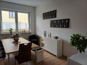 22392735-Ferienwohnung-6-Rödental-300x225-3