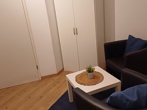 22392735-Ferienwohnung-6-Rödental-300x225-4