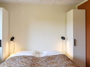 23672637-Ferienwohnung-4-Rønne-300x225-5