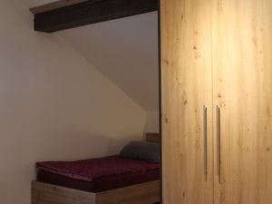 23878465-Ferienwohnung-4-Roes-300x225-5