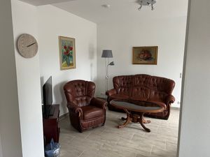 23679927-Ferienwohnung-3-Rötha-300x225-4