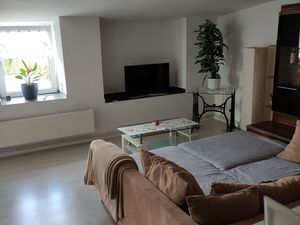 23675531-Ferienwohnung-2-Rötha-300x225-5