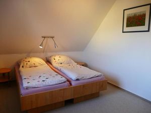 67742-Ferienwohnung-2-Rövershagen-300x225-3